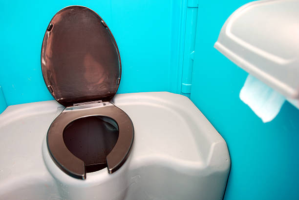 Best Wedding porta potty rental  in Hermann, MO
